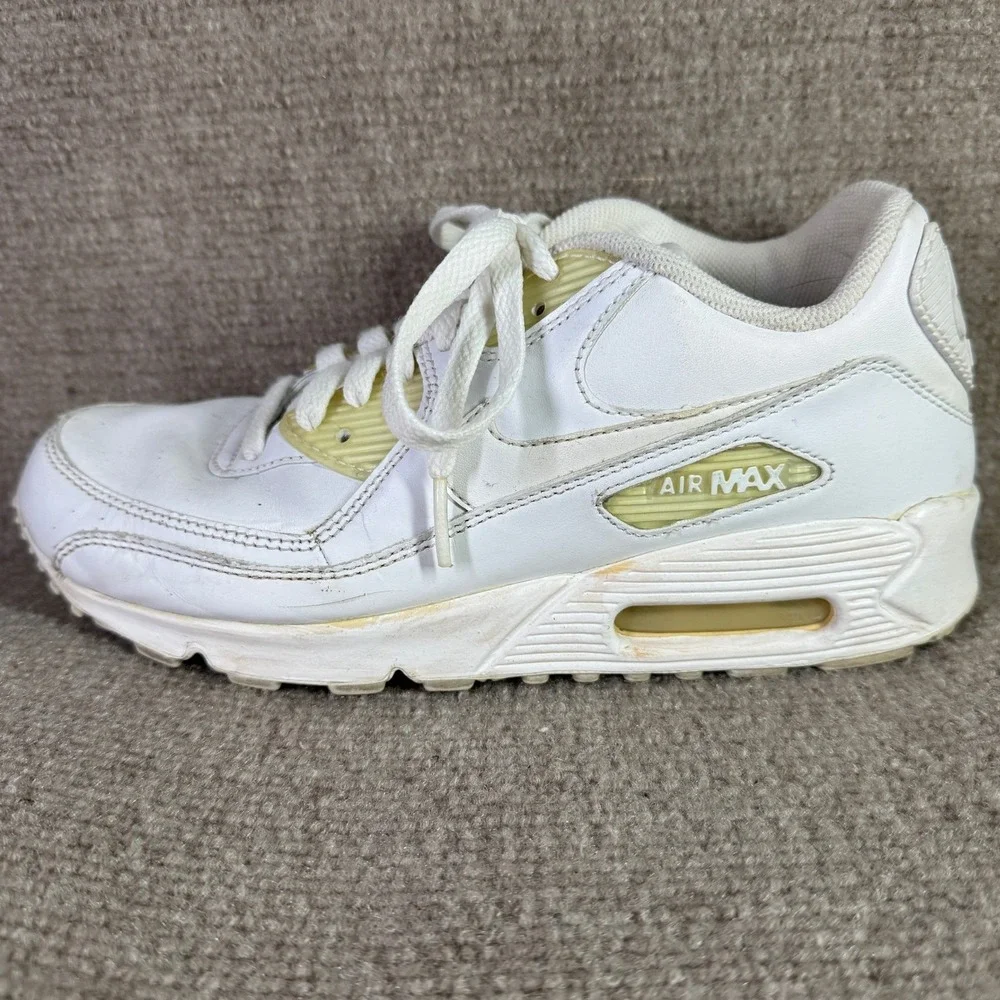 Nike up sale